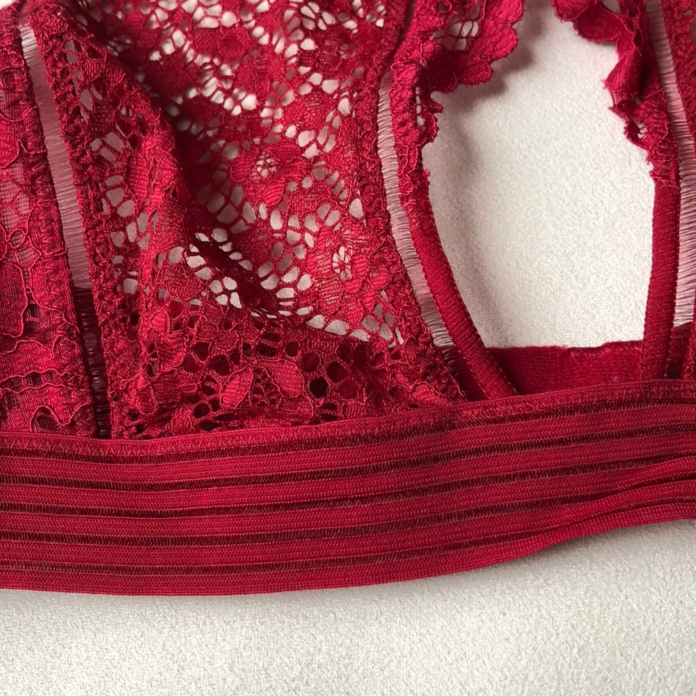 Bralette - Picture 6 of 6
